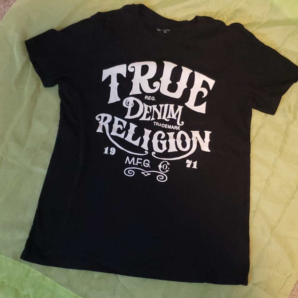 True Religion tshirt